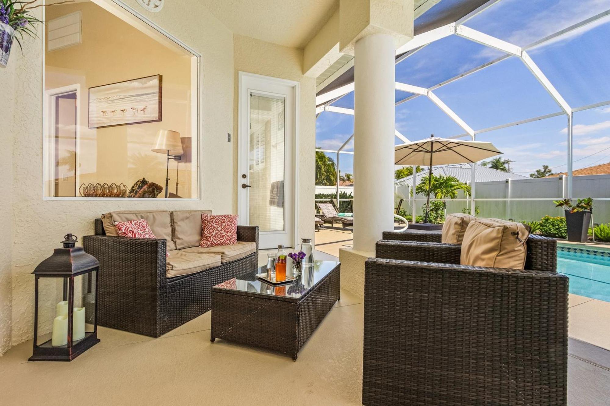 Villa-Haze, Lots Of Privacy, Solar & Electric Heated Pool And Spa Cape Coral Exterior photo