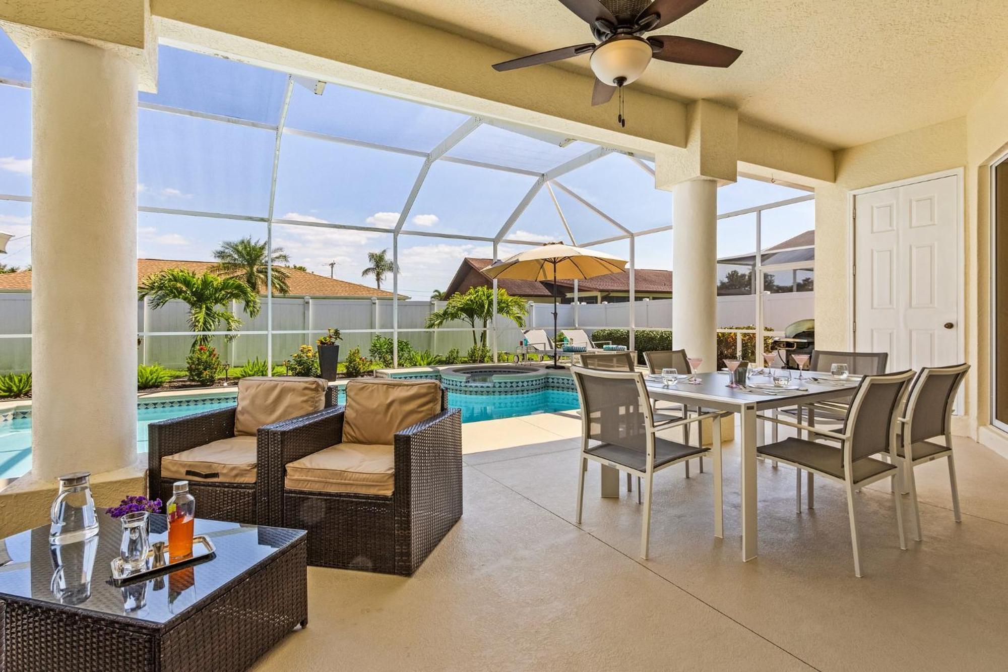 Villa-Haze, Lots Of Privacy, Solar & Electric Heated Pool And Spa Cape Coral Exterior photo